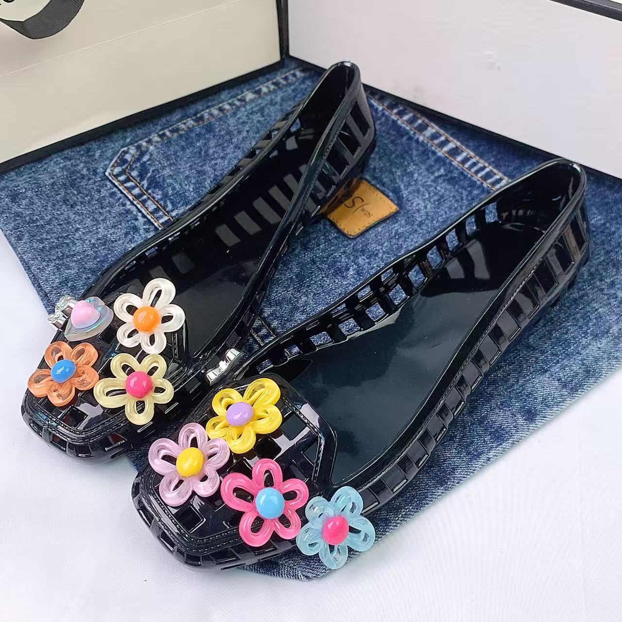 Fashionable Women's Shoes Jell - đánh giá và giá Jelly Sandal Women