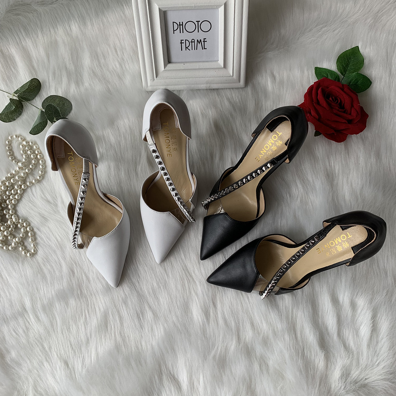 Hình Ảnh Thật 2020 Phong Cách  - đánh giá và giá Clear Strap Heel